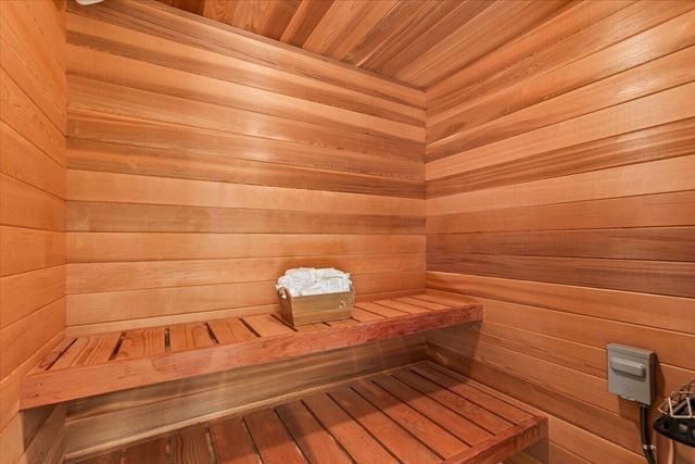 4002 Dry Creek Road, Medford, OR 97504