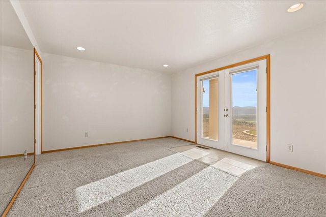 4002 Dry Creek Road, Medford, OR 97504