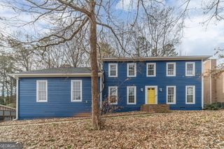 948 Hampton Trail NW, Lilburn, GA 30047