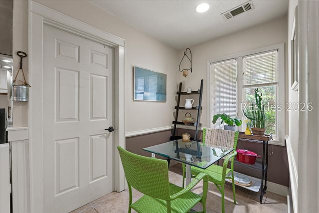 25 Fernwood Ct, Hilton Head Island, SC 29926