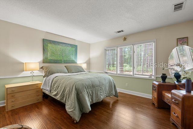 25 Fernwood Ct, Hilton Head Island, SC 29926