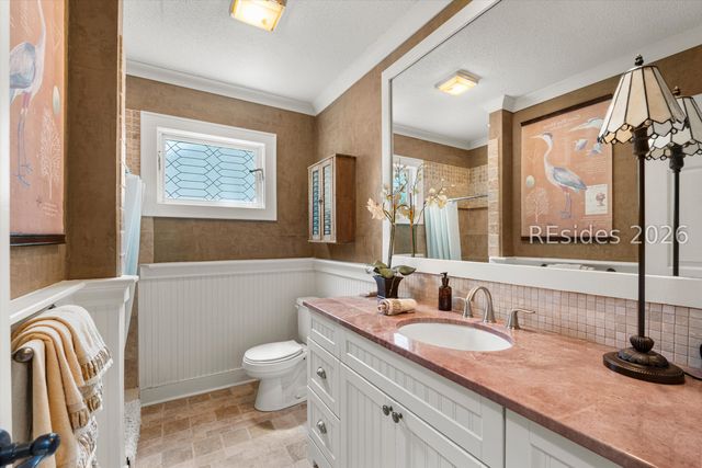 25 Fernwood Ct, Hilton Head Island, SC 29926