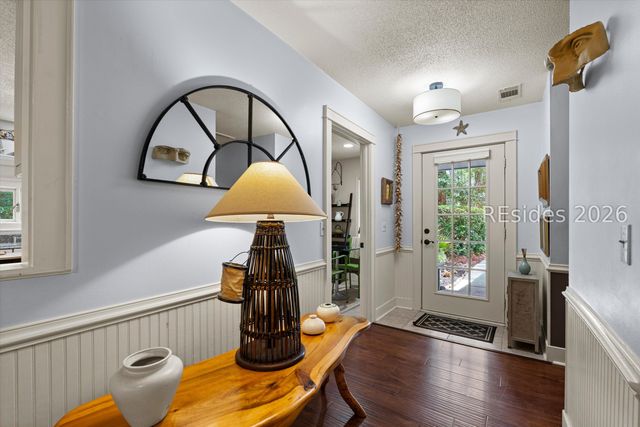 25 Fernwood Ct, Hilton Head Island, SC 29926