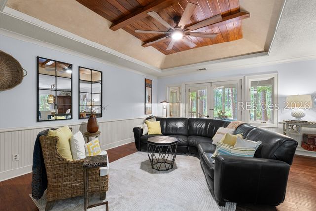 25 Fernwood Ct, Hilton Head Island, SC 29926