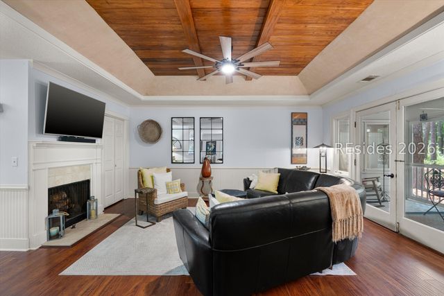 25 Fernwood Ct, Hilton Head Island, SC 29926