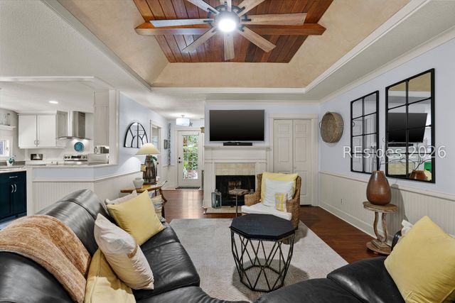 25 Fernwood Ct, Hilton Head Island, SC 29926