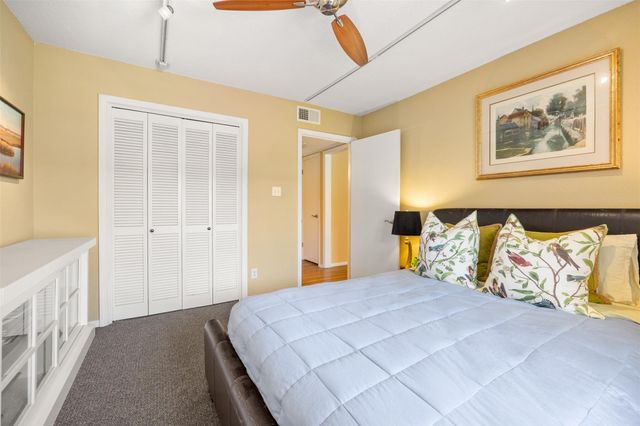 2425 Ashdale DR 47, Austin, TX 78757