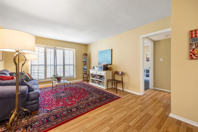 2425 Ashdale DR 47, Austin, TX 78757