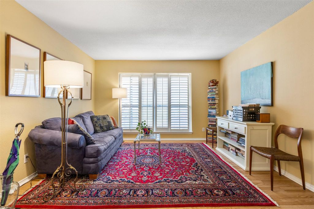 2425 Ashdale DR 47, Austin, TX 78757