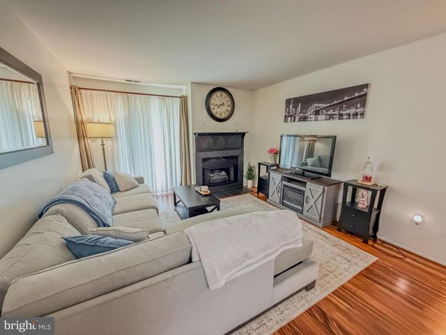 117 ASHTON CT, West Deptford, NJ 08051