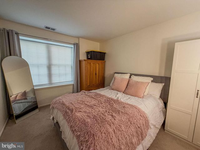 117 ASHTON CT, West Deptford, NJ 08051