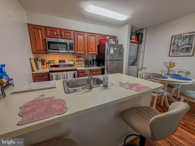 117 ASHTON CT, West Deptford, NJ 08051