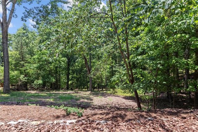 172 Lawson's Lookout, Denton, NC 27239