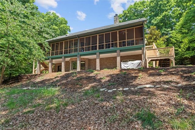 172 Lawson's Lookout, Denton, NC 27239