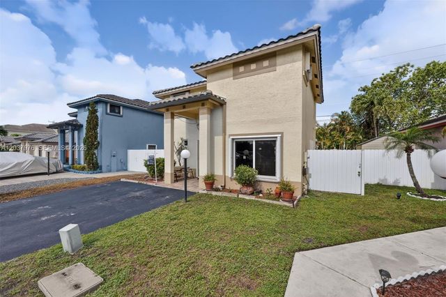 18536 NW 56th Place, Miami Gardens, FL 33055