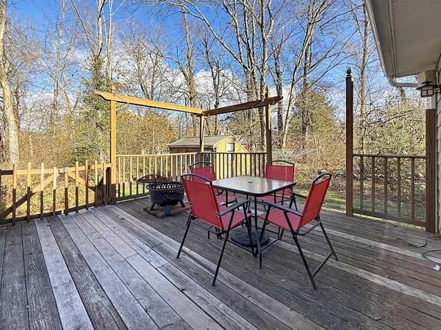 198 Forest Road, Coventry, CT 06238