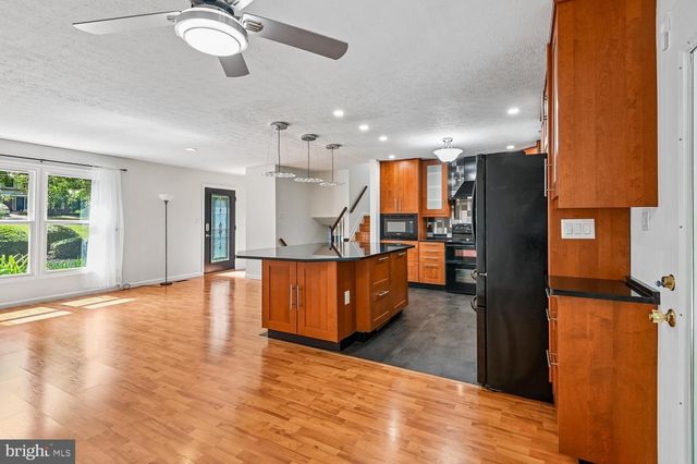 1908 RIDGEWOOD RD, Hanover, MD 21076