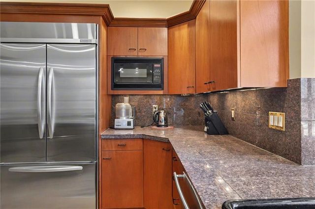 4412 Nicklaus Drive, Lawrence, KS 66047