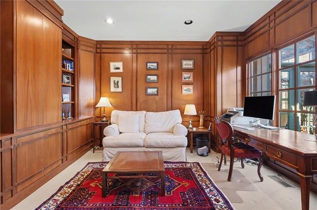 4412 Nicklaus Drive, Lawrence, KS 66047