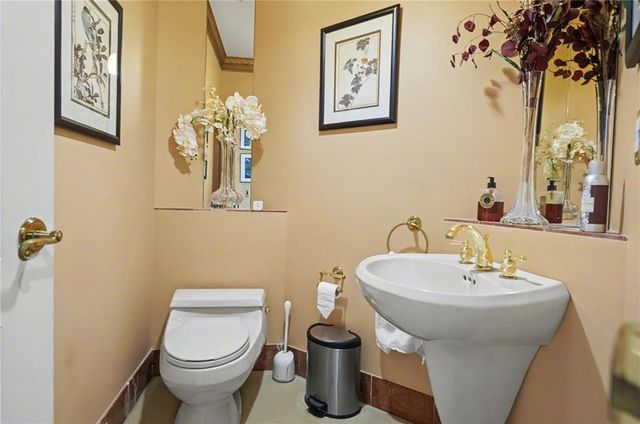 4412 Nicklaus Drive, Lawrence, KS 66047