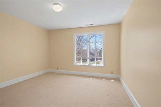 4412 Nicklaus Drive, Lawrence, KS 66047