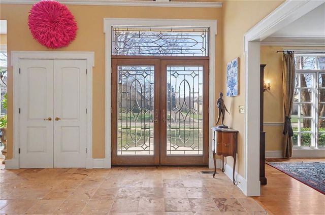 4412 Nicklaus Drive, Lawrence, KS 66047