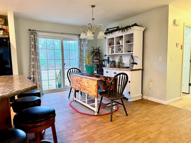 3 Major John Simpson Way, Deerfield, NH 03037