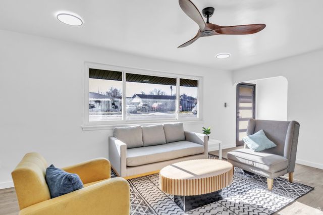 4038 W 5580 S, Kearns, UT 84118