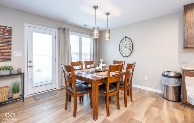 647 Fresno Court, Greenfield, IN 46140