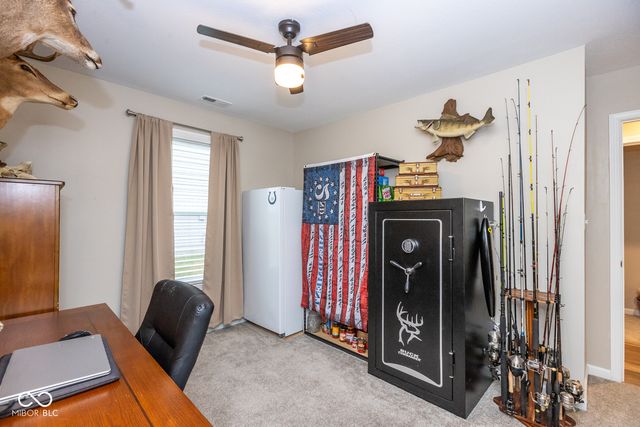 647 Fresno Court, Greenfield, IN 46140