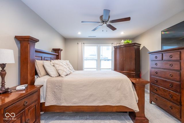 647 Fresno Court, Greenfield, IN 46140