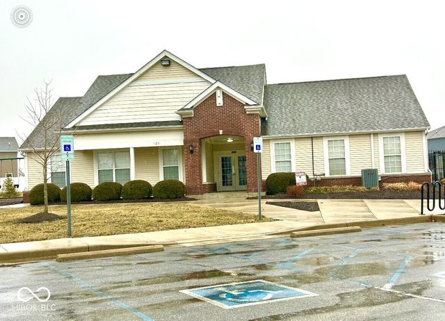 647 Fresno Court, Greenfield, IN 46140