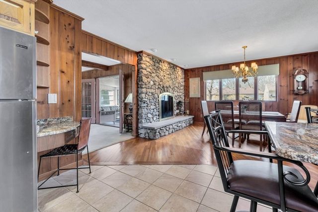 435 Acapesket Road, Falmouth, MA 02536