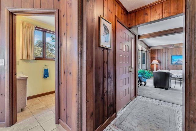 435 Acapesket Road, Falmouth, MA 02536