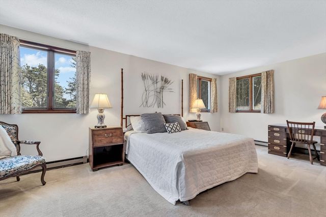 435 Acapesket Road, Falmouth, MA 02536