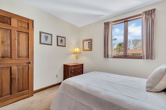 435 Acapesket Road, Falmouth, MA 02536