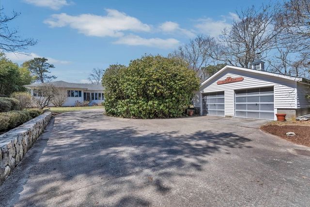 435 Acapesket Road, Falmouth, MA 02536