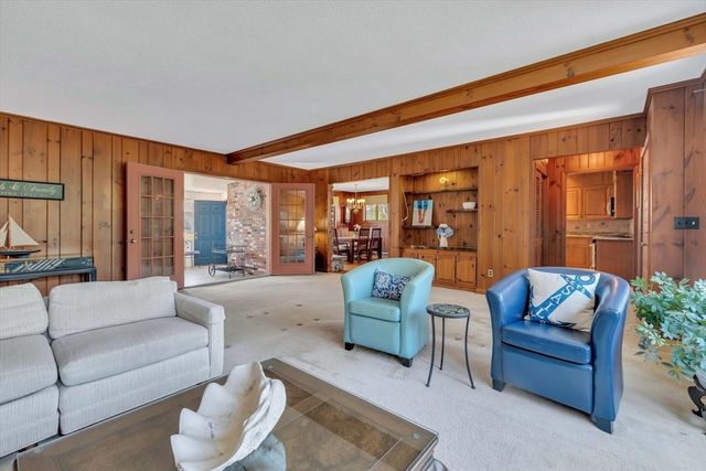 435 Acapesket Road, Falmouth, MA 02536