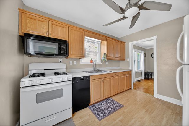 632 HOWE Avenue, Erie, PA 16511