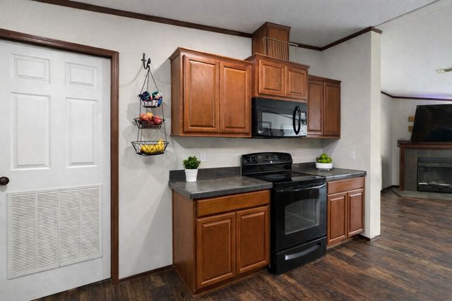 241 Broken Bow Lane, Quitman, TX 75783