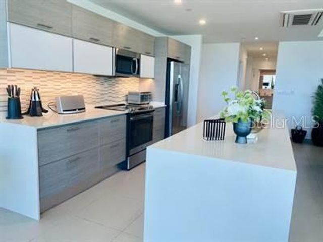 1511 PONCE DE LEON AVENIDA 1052, San Juan, PR 00909