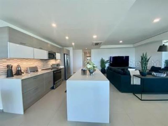 1511 PONCE DE LEON AVENIDA 1052, San Juan, PR 00909