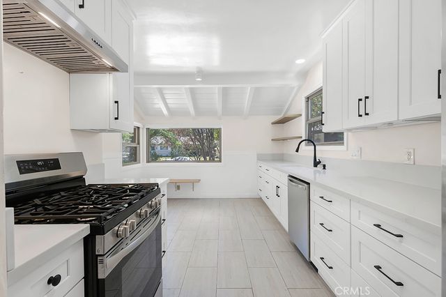 4850 Excelente, Woodland Hills, CA 91364