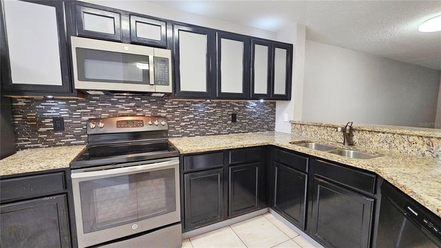 7805 SUGAR BROOK COURT 7805, Orlando, FL 32819