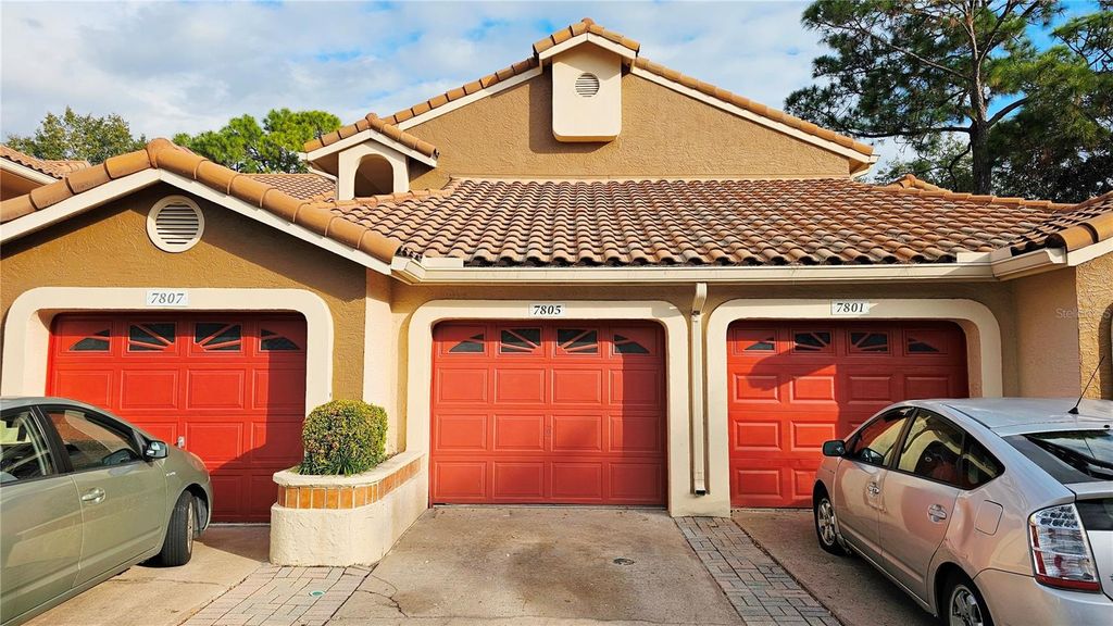 7805 SUGAR BROOK COURT 7805, Orlando, FL 32819