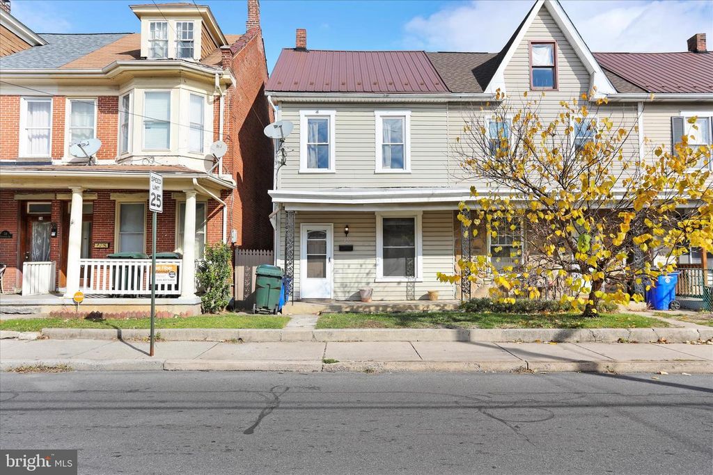 42 FAIRGROUND AVE, Hagerstown, MD 21740