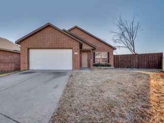 3206 Buckskin Drive, Dallas, TX 75241