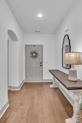 1393 Wentworth Dr, Gallatin, TN 37066