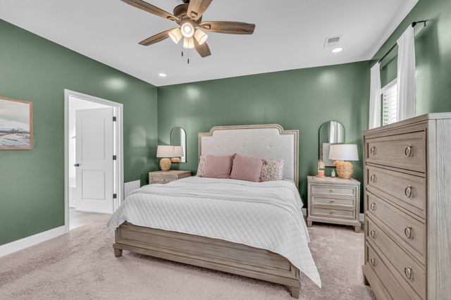 1393 Wentworth Dr, Gallatin, TN 37066