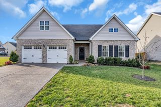 1393 Wentworth Dr, Gallatin, TN 37066